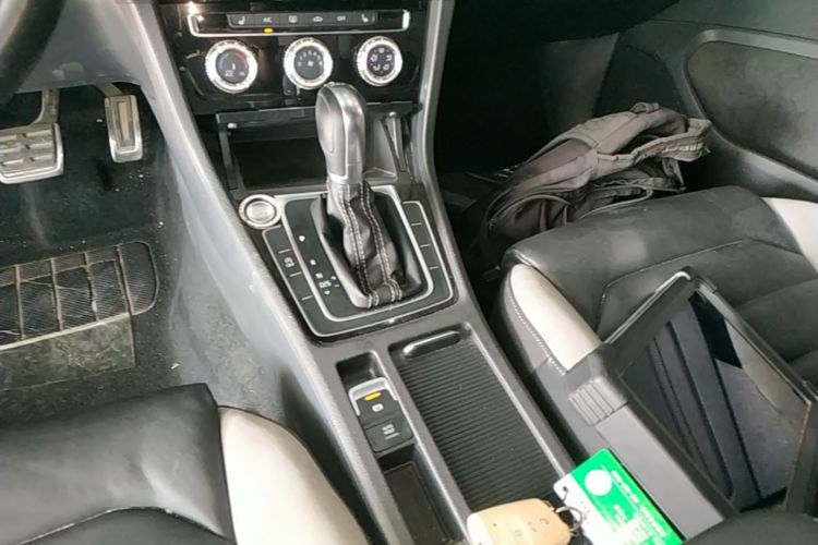 Volkswagen Golf 2018 #14 Volkswagen Golf 2018 car image #14
