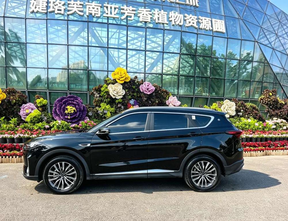 Jetour X70 PLUS 2024 car image #3
