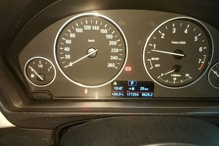 BMW 3 Series 2016 #12 BMW 3 Series 2016 car image #12
