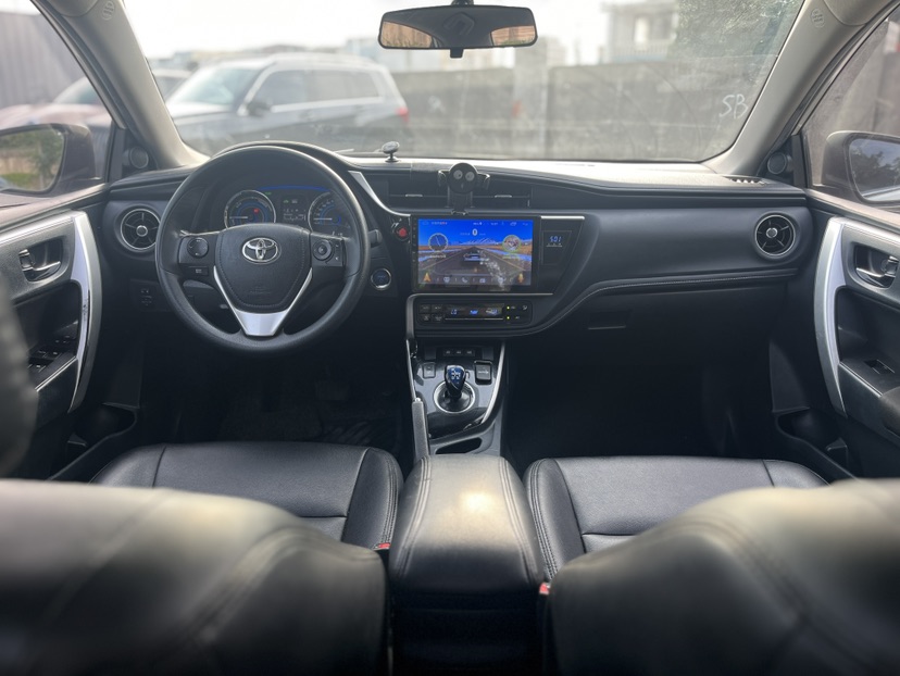 Toyota Corolla 2019 #9 Toyota Corolla 2019 car image #9