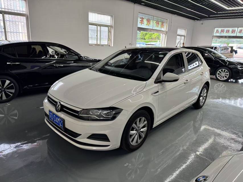 Volkswagen Polo 2021 car image 