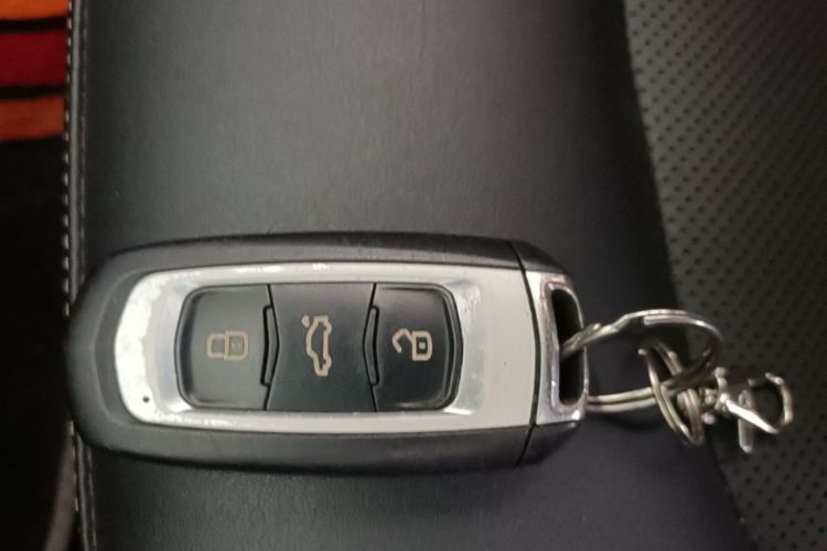GEELY Emgrand GL 2017 car image #9