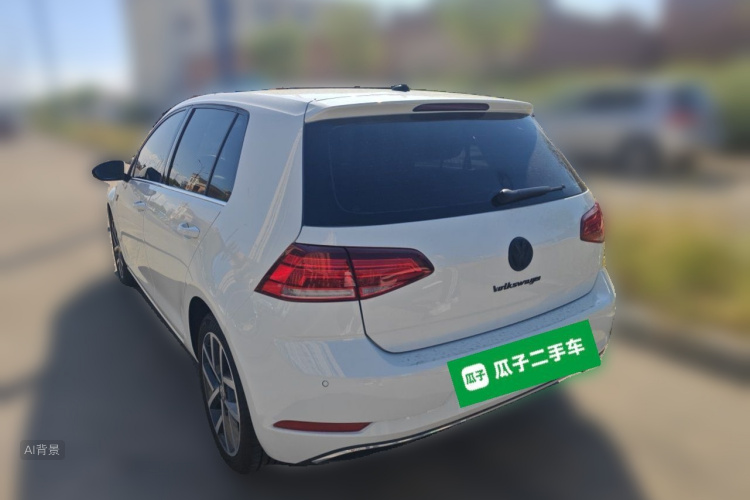 Volkswagen Golf 2021 car image #5