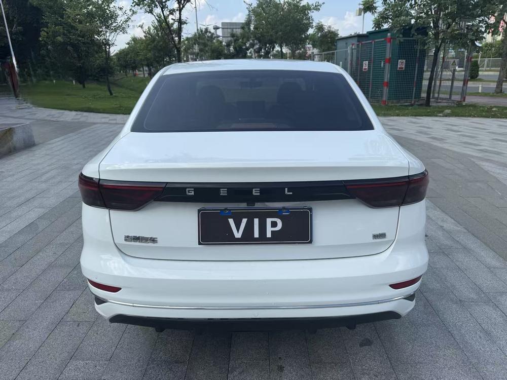 GEELY Emgrand 2021 car image #5