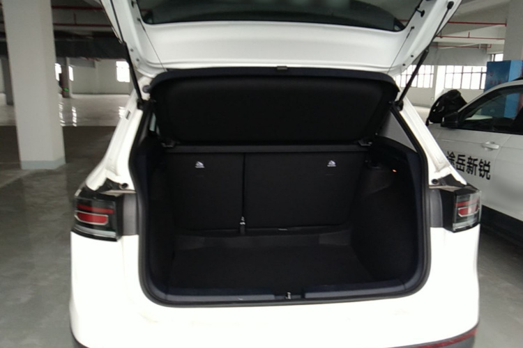 Volkswagen Tharu 2025 #19 Volkswagen Tharu 2025 immagine di auto #19