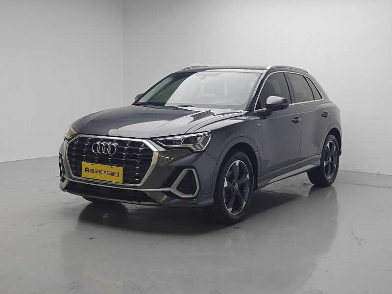 Audi Q3 2019 Audi Q3 2019 immagine di auto