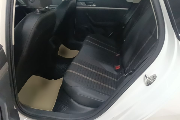 Volkswagen Lavida 2021 car image #17