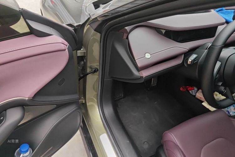 MI SU7 2024 car image #18