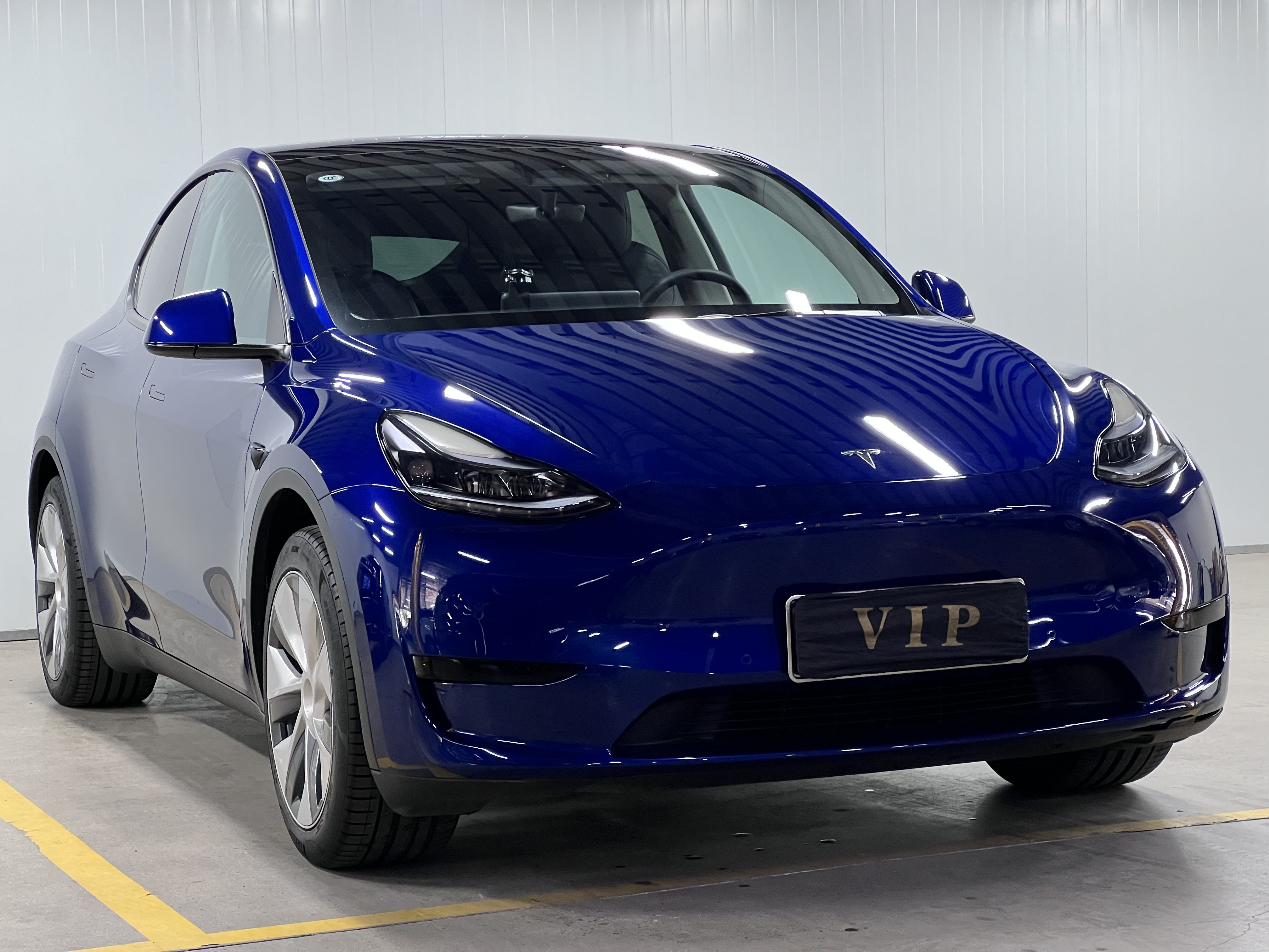 Tesla Model Y 2022 #5 Tesla Model Y 2022 car image #5