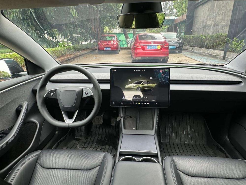 Tesla Model 3 2024 #10 Tesla Model 3 2024 car image #10