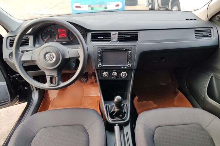 Volkswagen Santana 2016 car image #10