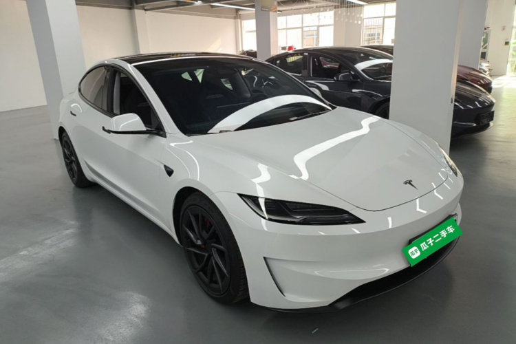 Tesla Model 3 2024 #4 Tesla Model 3 2024 car image #4