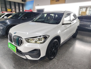BMW X1 2021 BMW X1 2021 car image