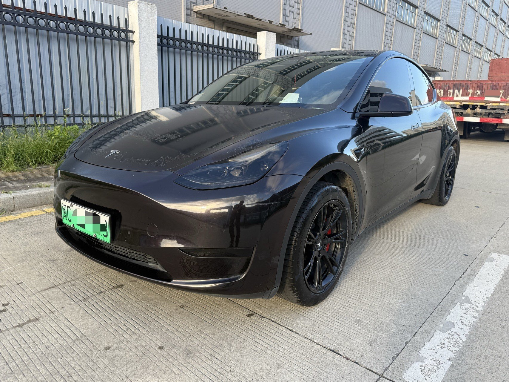 Tesla Model Y 2023 Tesla Model Y 2023 car image