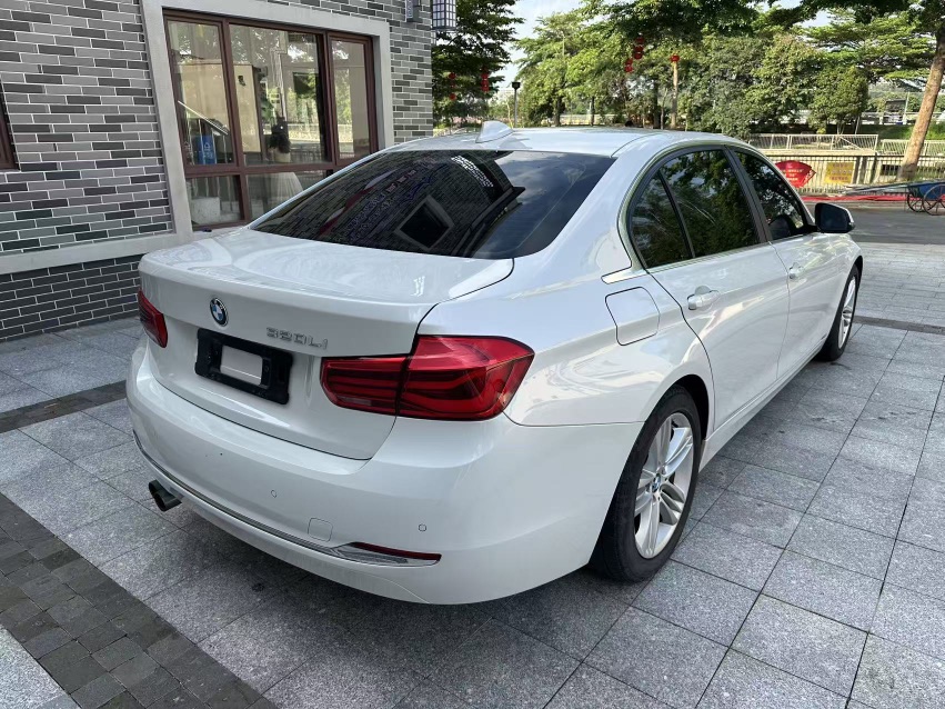 BMW 3 Series 2017 car image #7