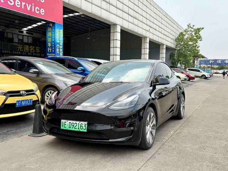 Tesla Model Y 2022 Tesla Model Y 2022 immagine di auto