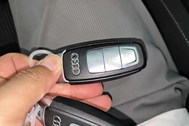 Audi A3 2021 immagine di auto #9