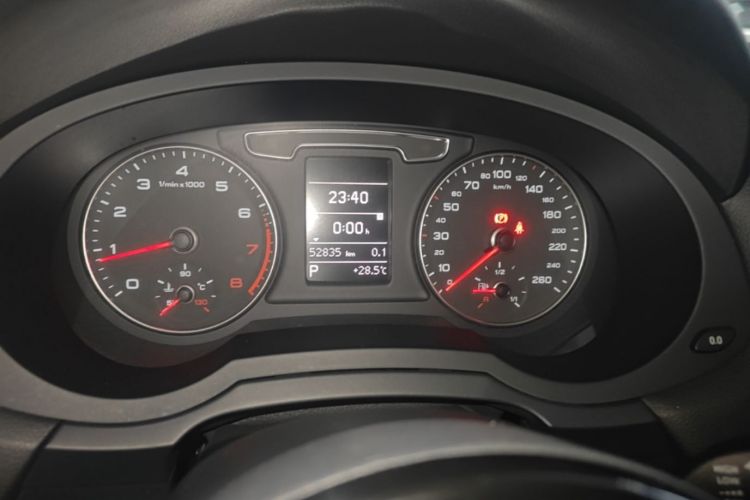 Audi Q3 2017 #12 Audi Q3 2017 car image #12