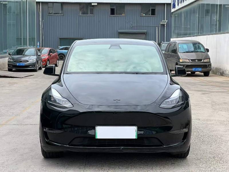 Tesla Model Y 2022 #2 Tesla Model Y 2022 car image #2