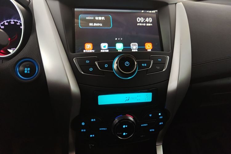 BYD Yuan New Energy 2019 car image #13