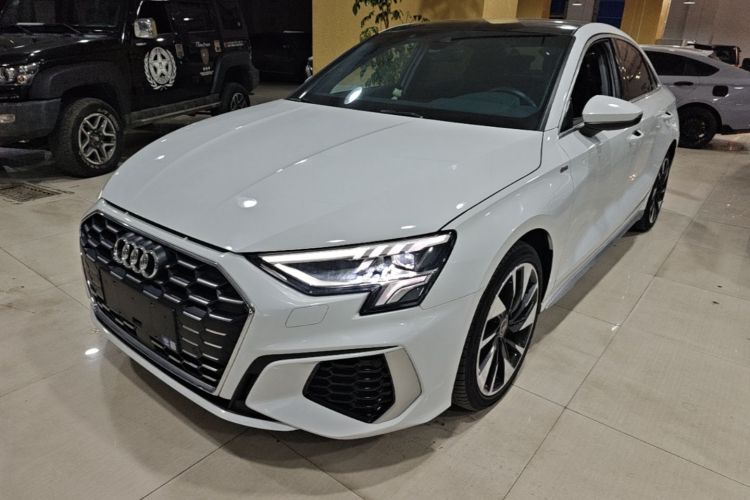 Audi A3 2022 #2 Audi A3 2022 صورة سيارة #2