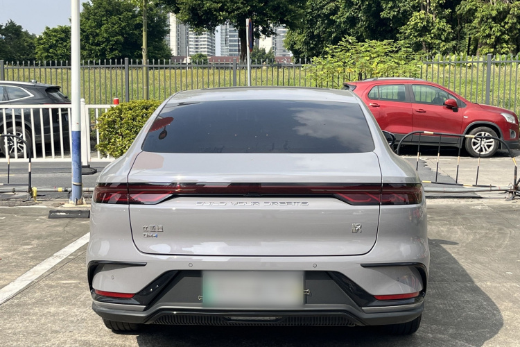 BYD Han 2024 #10 BYD Han 2024 изображение автомобиля #10