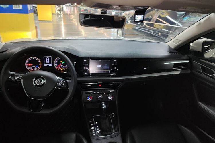 Volkswagen Lavida 2020 #17 Volkswagen Lavida 2020 car image #17