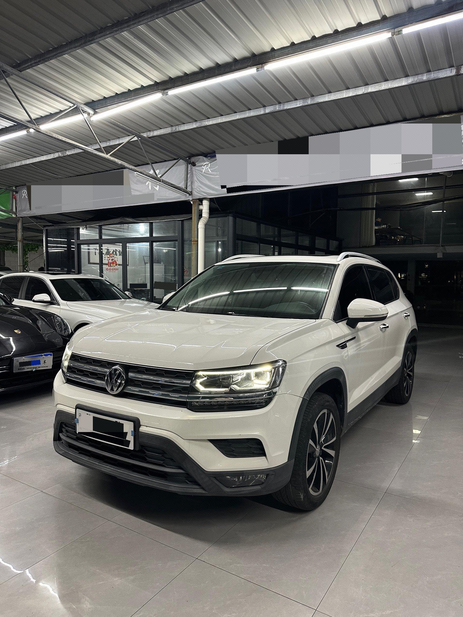 2020 2020 car image