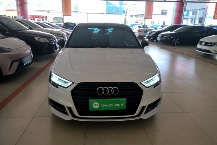 Audi A3 2019 #3 Audi A3 2019 car image #3
