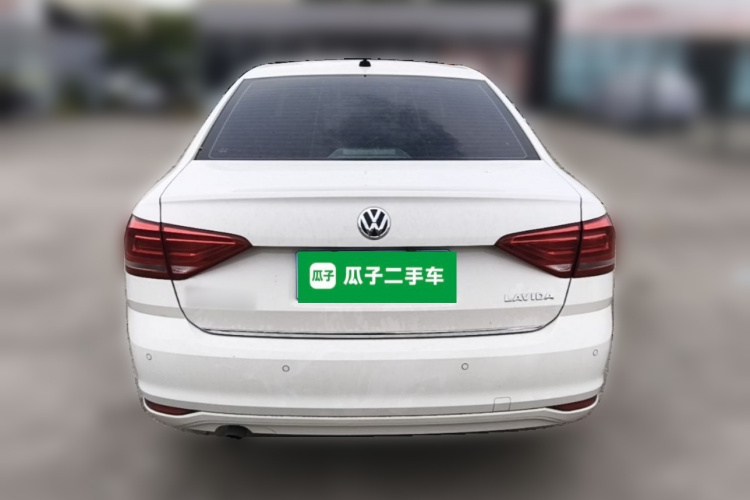 Volkswagen Lavida 2018 car image #6