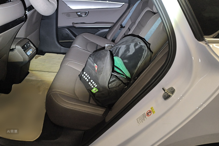 BYD Han 2022 صورة سيارة #19