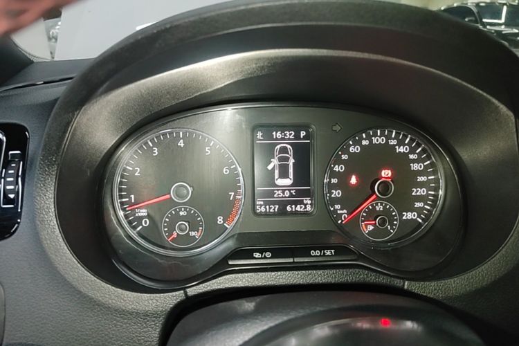Volkswagen Polo 2019 #12 Volkswagen Polo 2019 car image #12