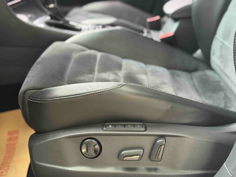 Volkswagen Golf 2018 immagine di auto #4