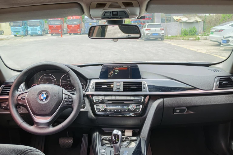 BMW 3 Series 2016 #13 BMW 3 Series 2016 car image #13