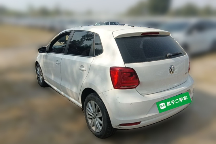 Volkswagen Polo 2015 #5 Volkswagen Polo 2015 car image #5