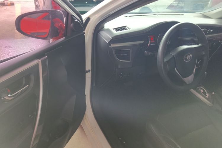 Toyota Corolla 2016 car image #16