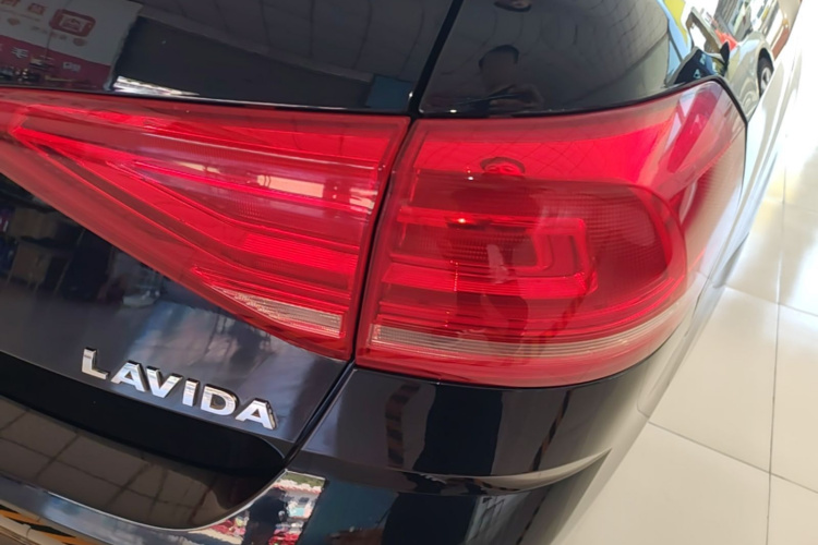 Volkswagen Lavida 2015 #8 Volkswagen Lavida 2015 car image #8