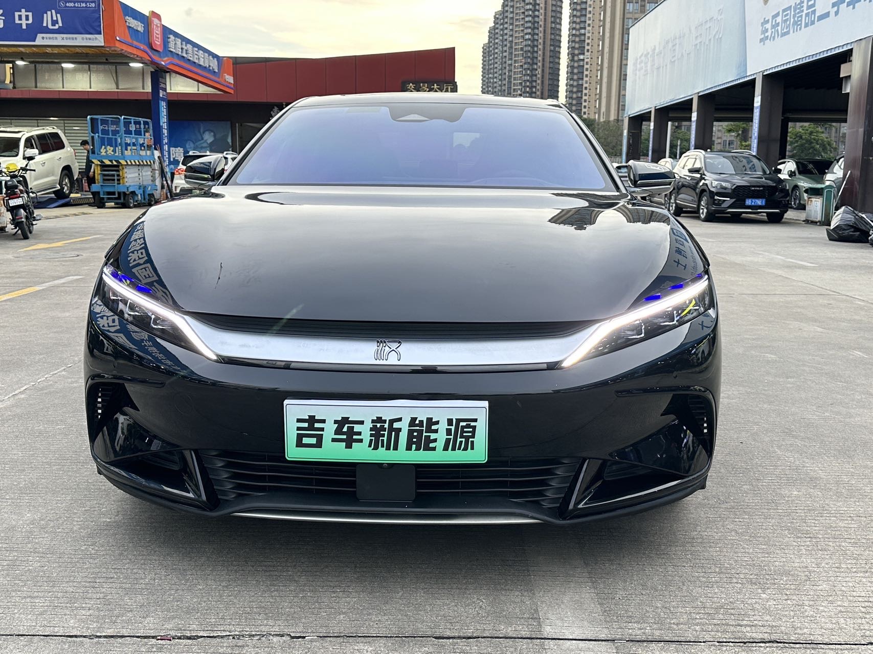 BYD Han 2022 immagine di auto #2