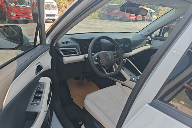BYD YuanUP 2026 imagen de coche #16