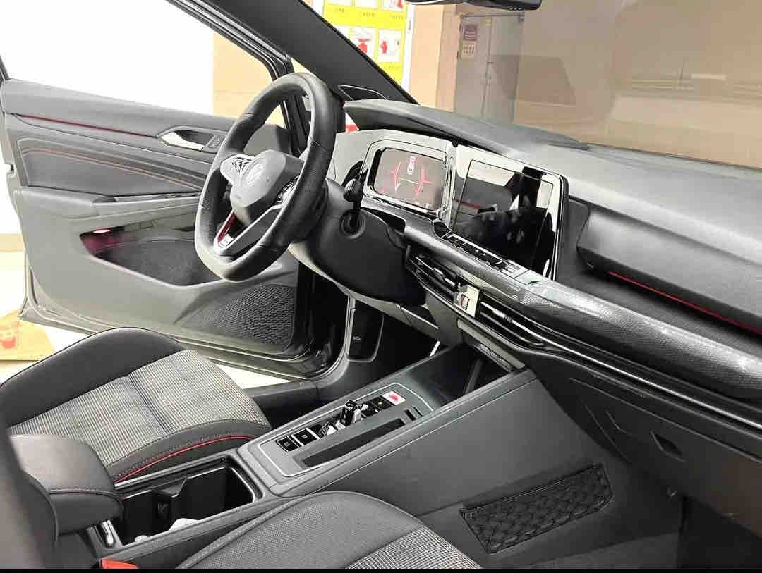 Volkswagen GolfGTI 2024 #4 Volkswagen GolfGTI 2024 car image #4