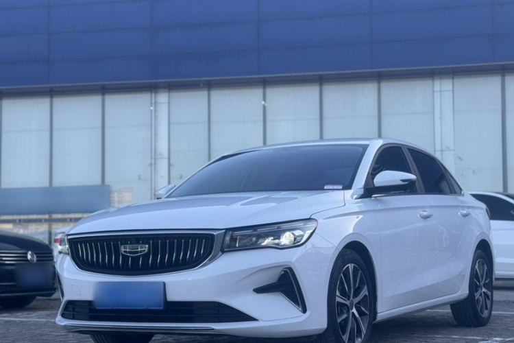 GEELY Emgrand 2021 car image #2