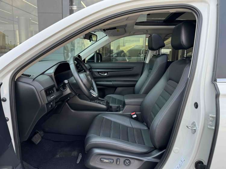 Honda CR-V 2025 car image #4