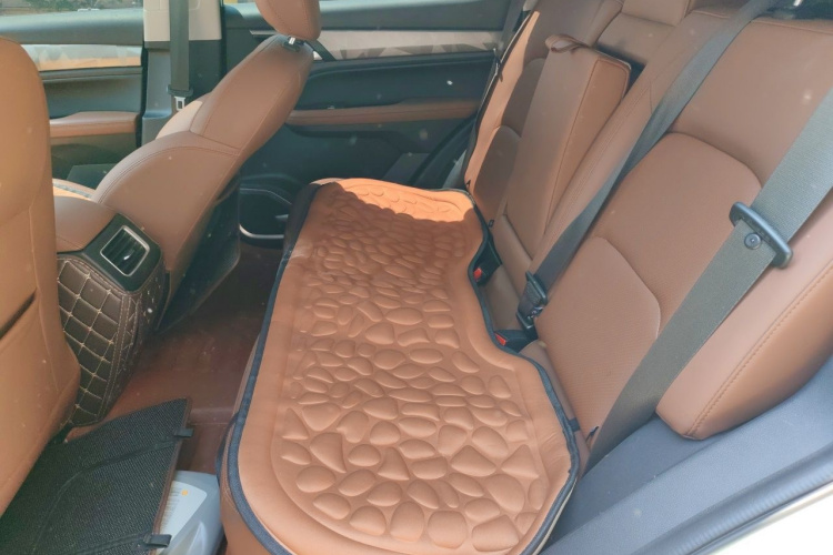 GEELY Vision X6 2024 car image #10