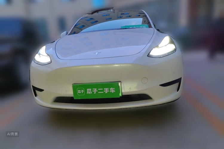 Tesla Model Y 2022 car image #3