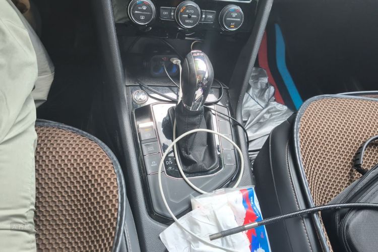 Volkswagen Tharu 2019 car image #16