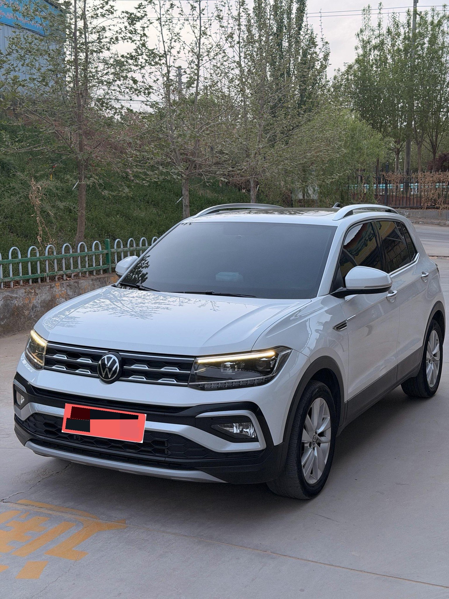 Volkswagen T-Cross 2021 汽车图片 