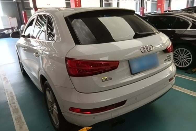 Audi Q3 2017 #5 Audi Q3 2017 car image #5