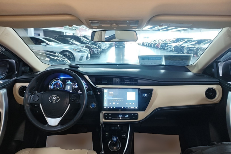Toyota Corolla 2017 car image #11