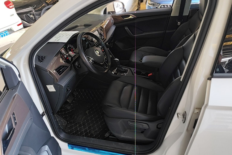 Volkswagen Tharu 2020 #16 Volkswagen Tharu 2020 car image #16