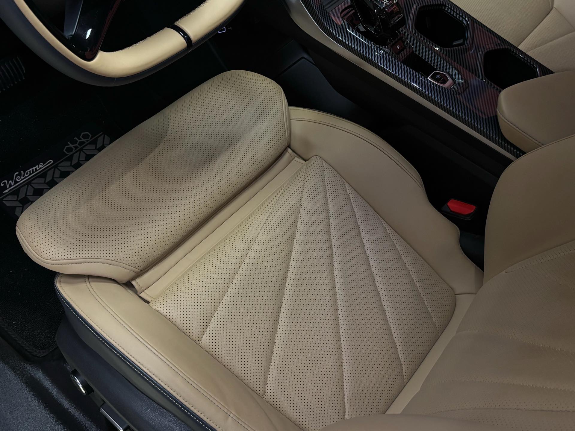 GEELY Boyue L 2023 #9 GEELY Boyue L 2023 image de voiture #9